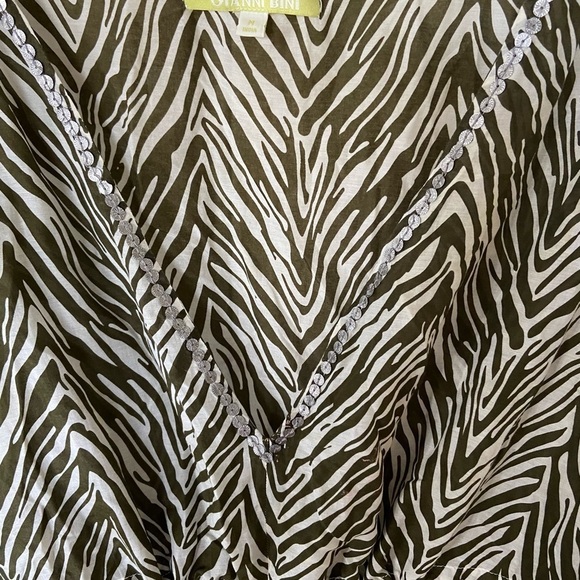 - Gianni Bini swim coverup size M zebra print brown/off white - Picture 3 of 4